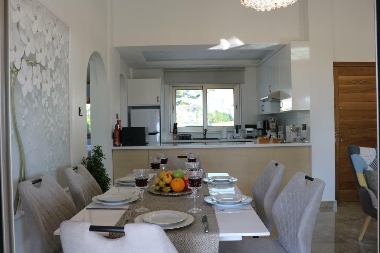 Yulya Villa By Taimoura Paphos Extérieur photo