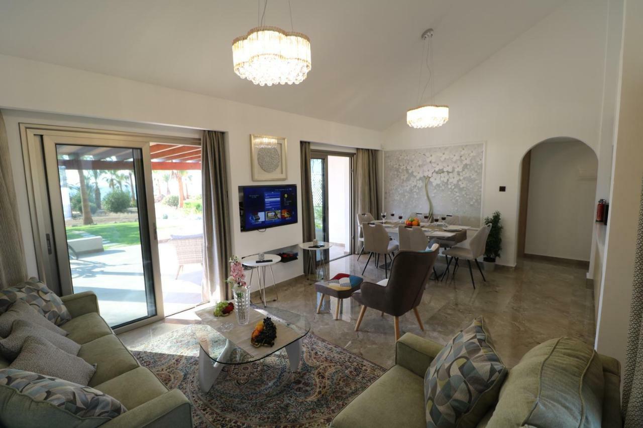 Yulya Villa By Taimoura Paphos Extérieur photo