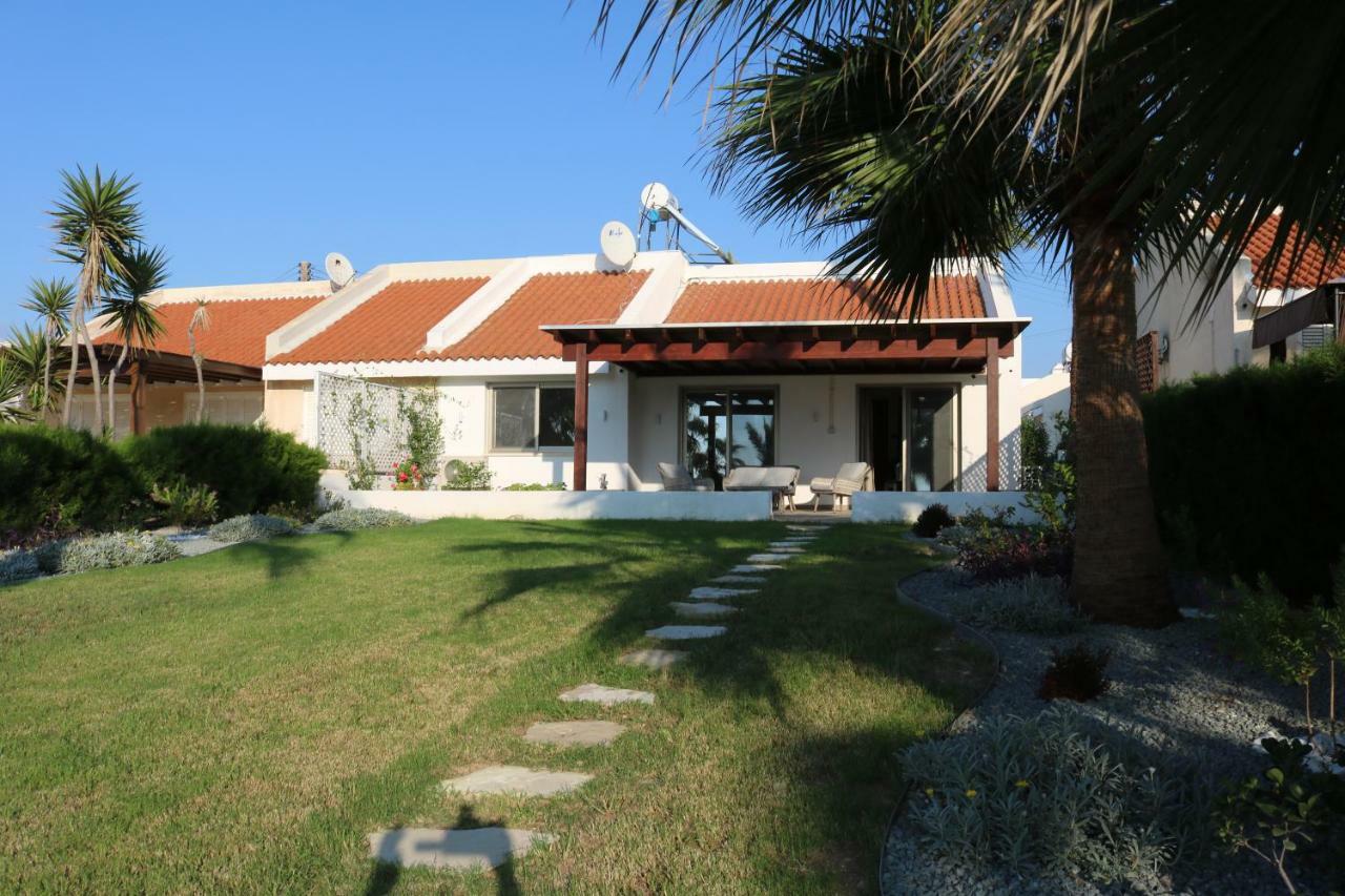 Yulya Villa By Taimoura Paphos Extérieur photo