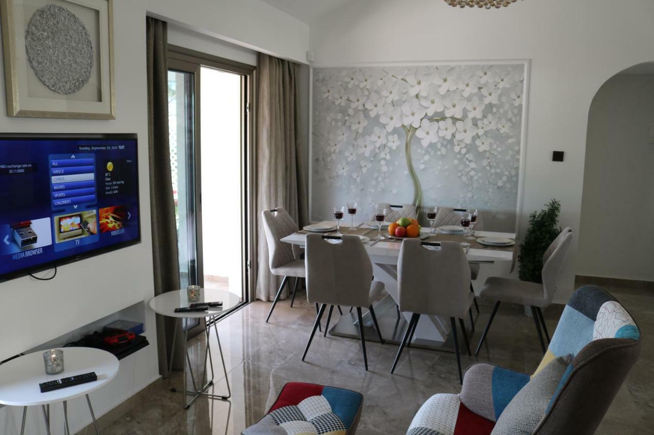 Yulya Villa By Taimoura Paphos Extérieur photo