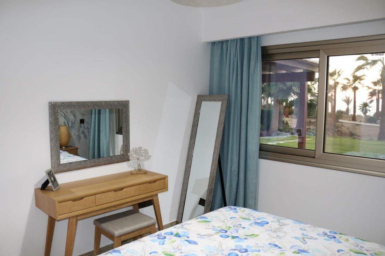 Yulya Villa By Taimoura Paphos Extérieur photo