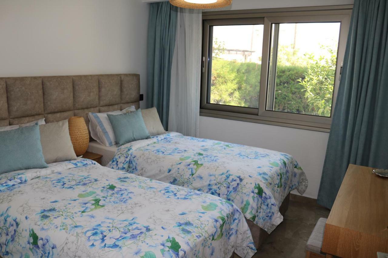 Yulya Villa By Taimoura Paphos Extérieur photo